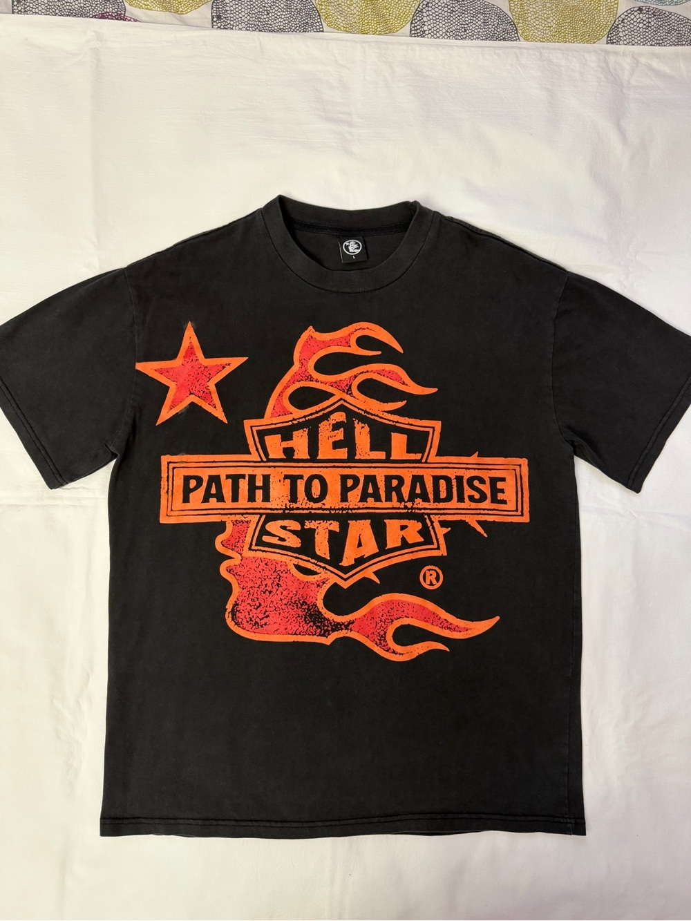 Hell Star "Path to Paradise" Black Graphic Tee - Orange Print Size L